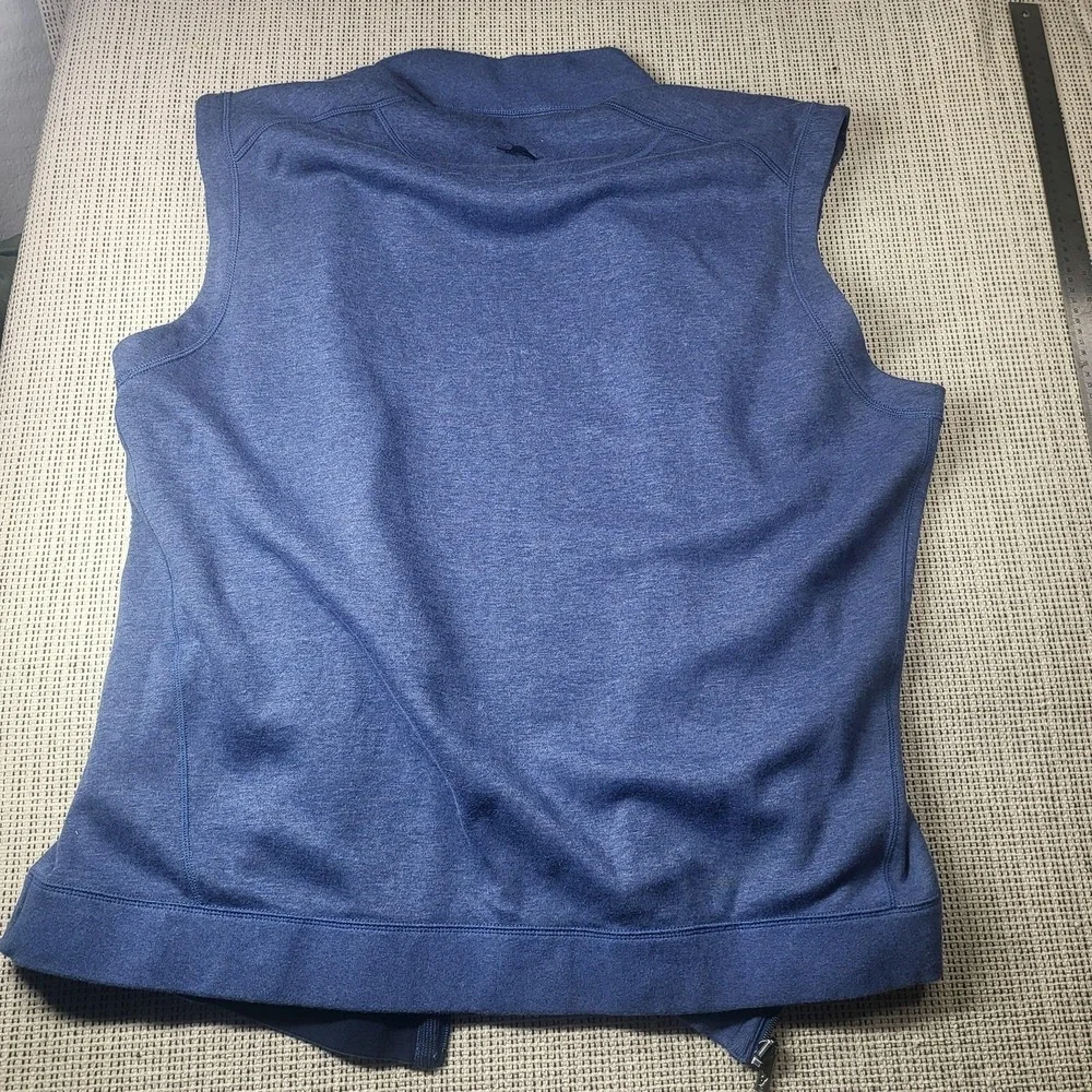 Tommy Bahama brand tommy